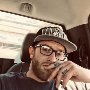 Meet your Posher, Garrett